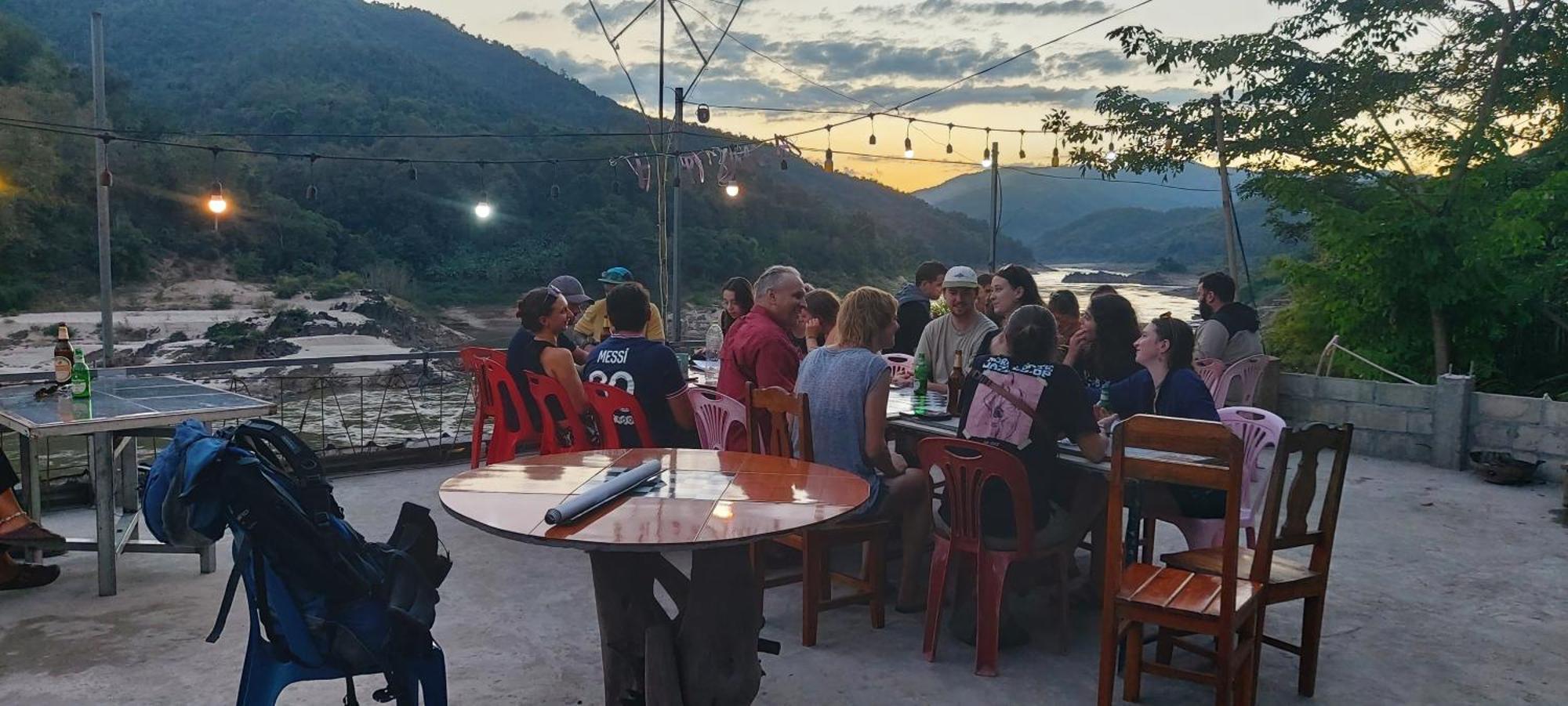 Mekong Backpackers Pakbeng Daire Dış mekan fotoğraf
