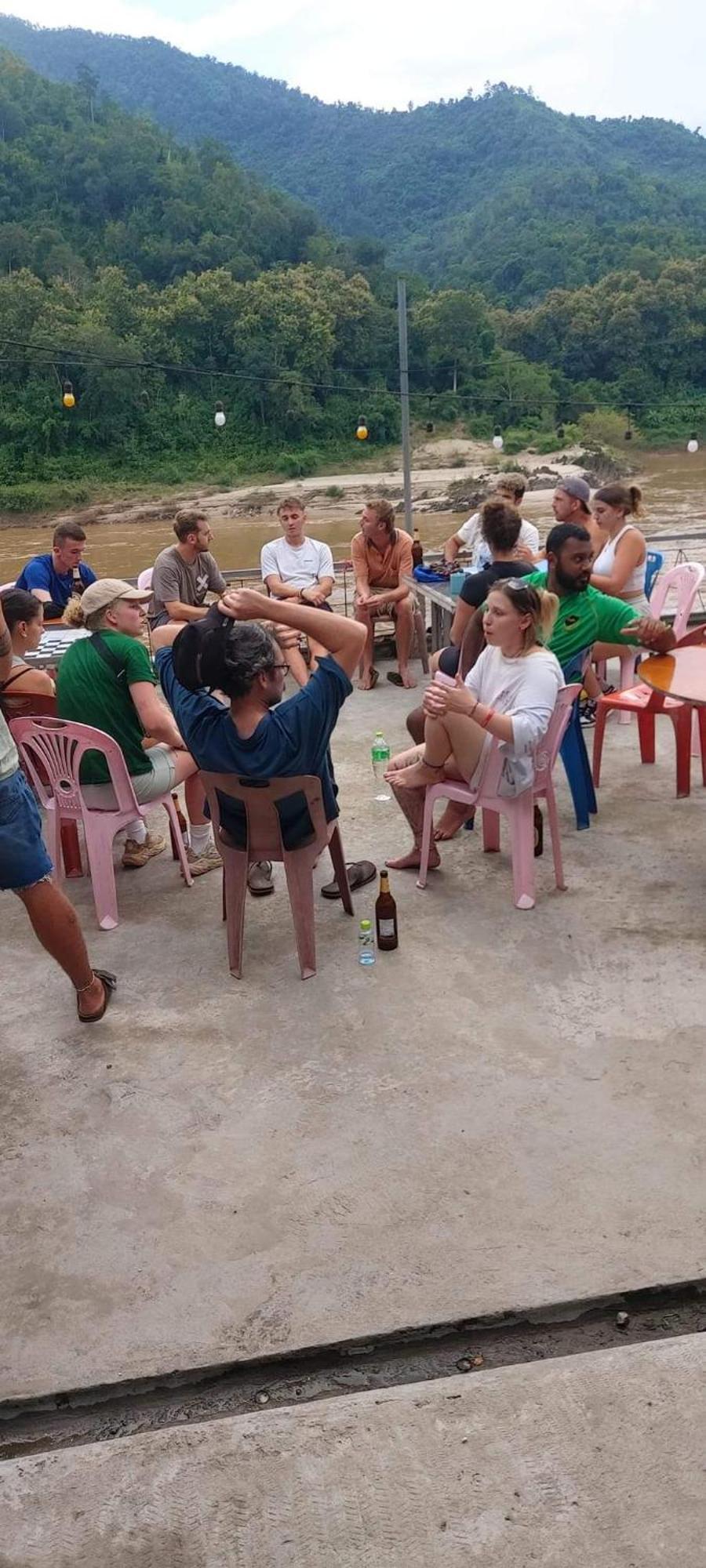 Mekong Backpackers Pakbeng Daire Dış mekan fotoğraf