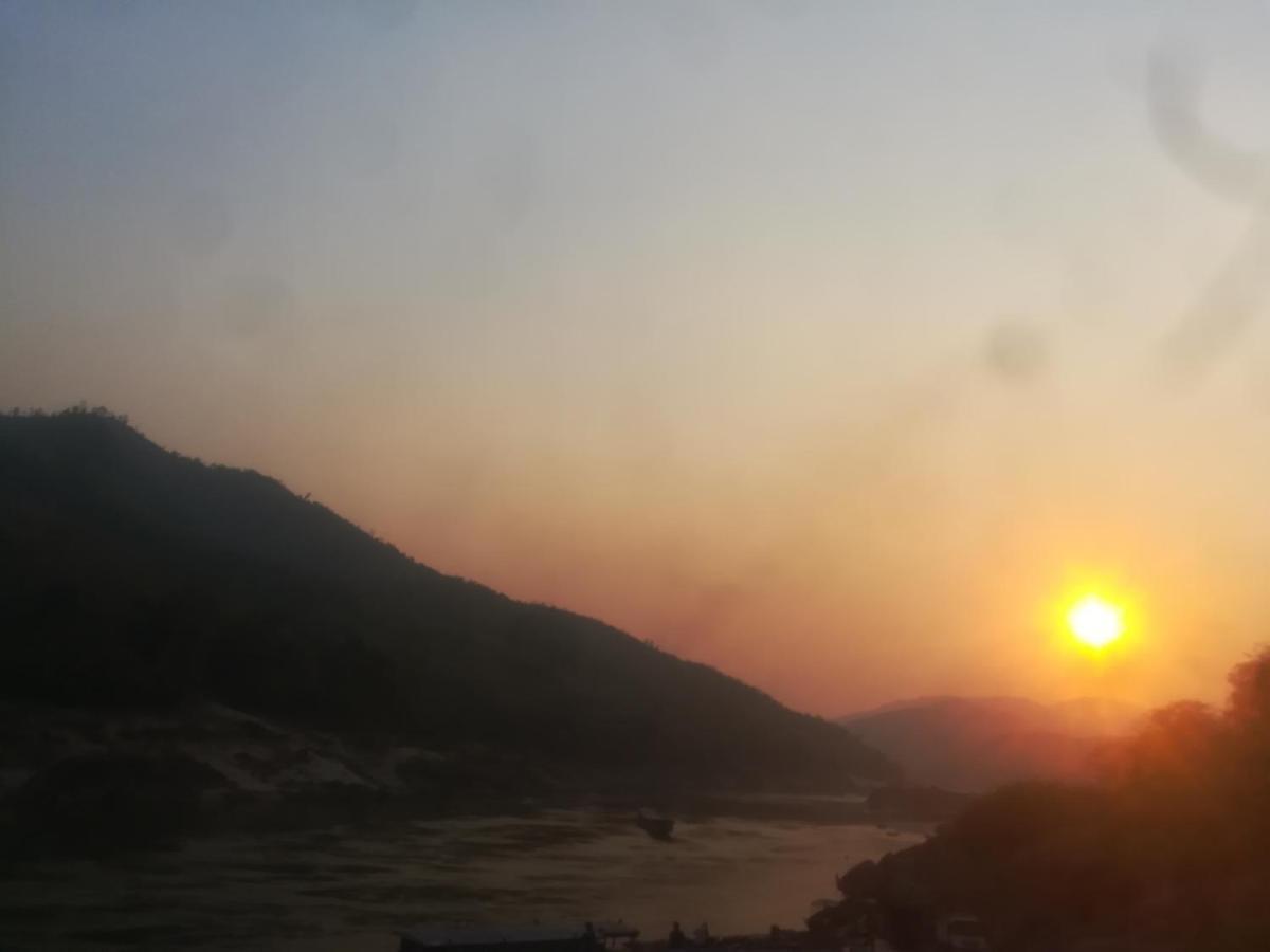 Mekong Backpackers Pakbeng Daire Dış mekan fotoğraf